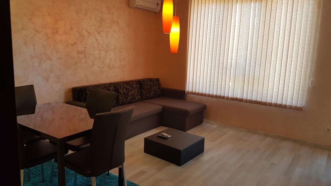 South Coast Apartments Shumen Luaran gambar