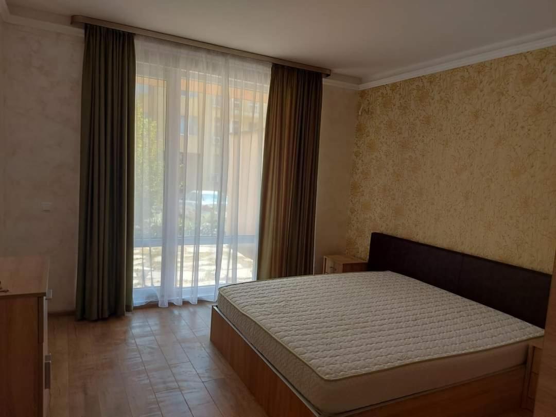 South Coast Apartments Shumen Luaran gambar