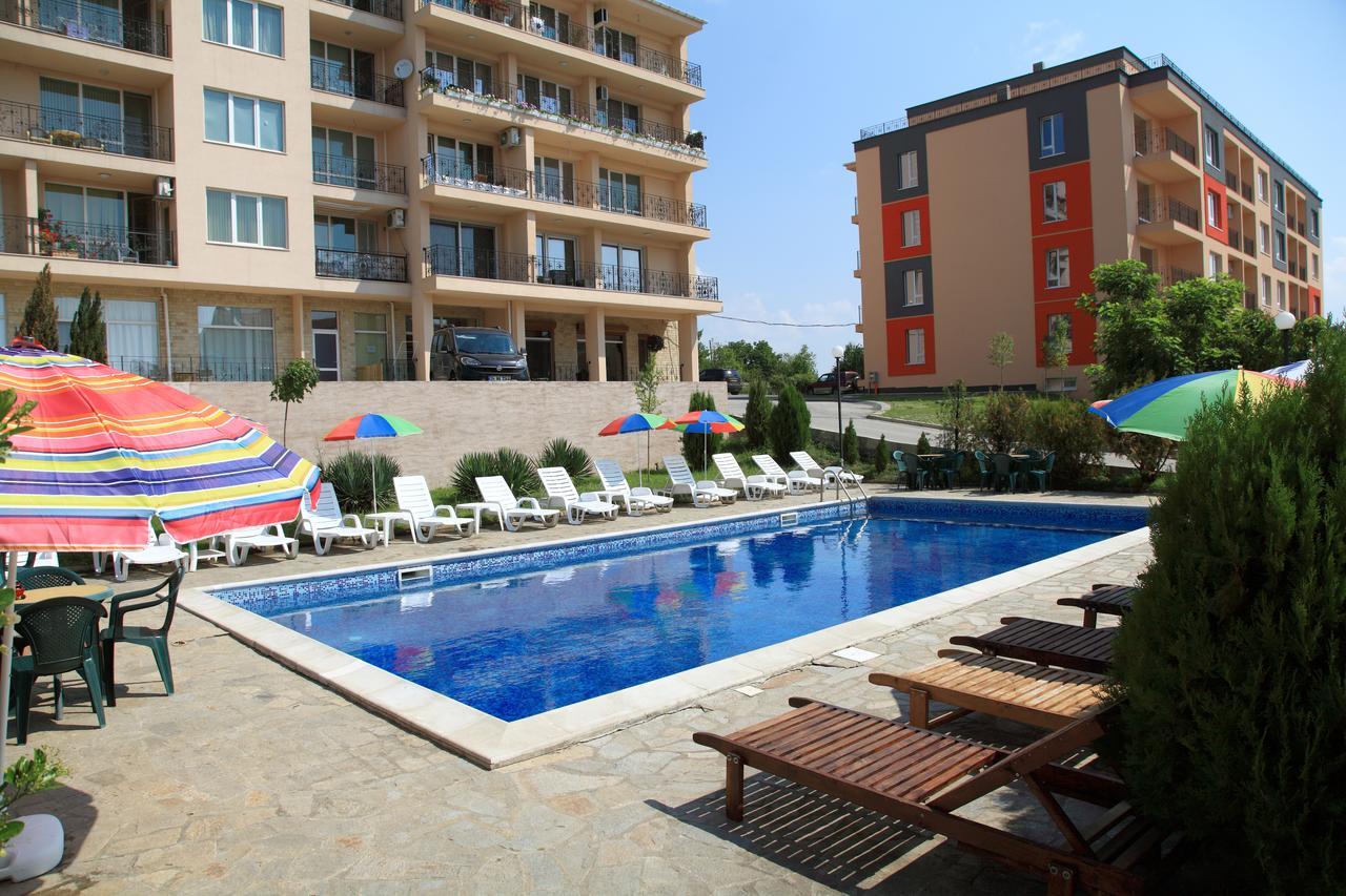 South Coast Apartments Shumen Luaran gambar