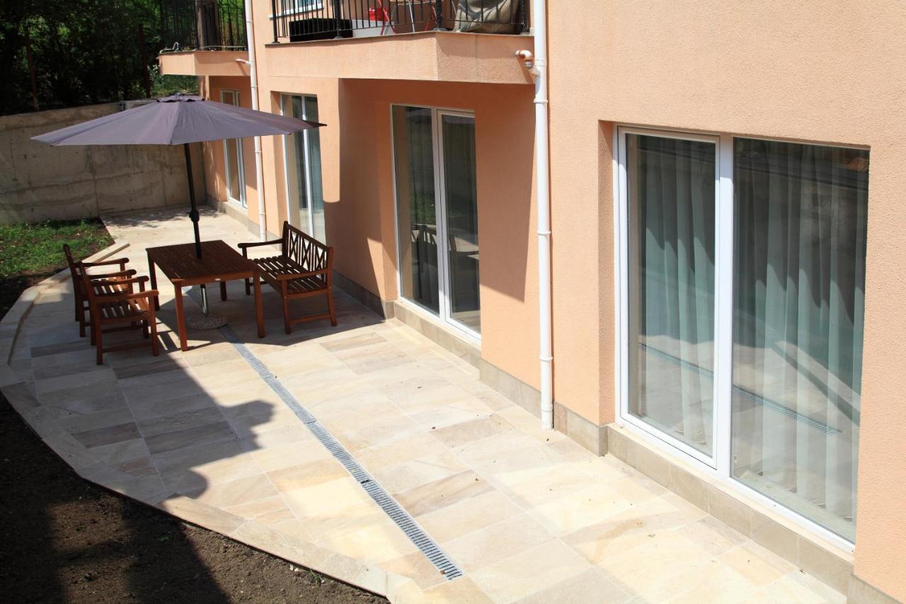 South Coast Apartments Shumen Luaran gambar