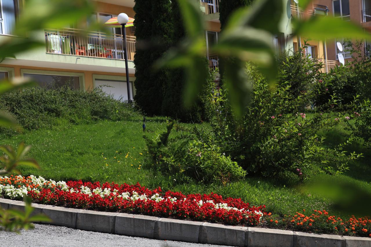South Coast Apartments Shumen Luaran gambar