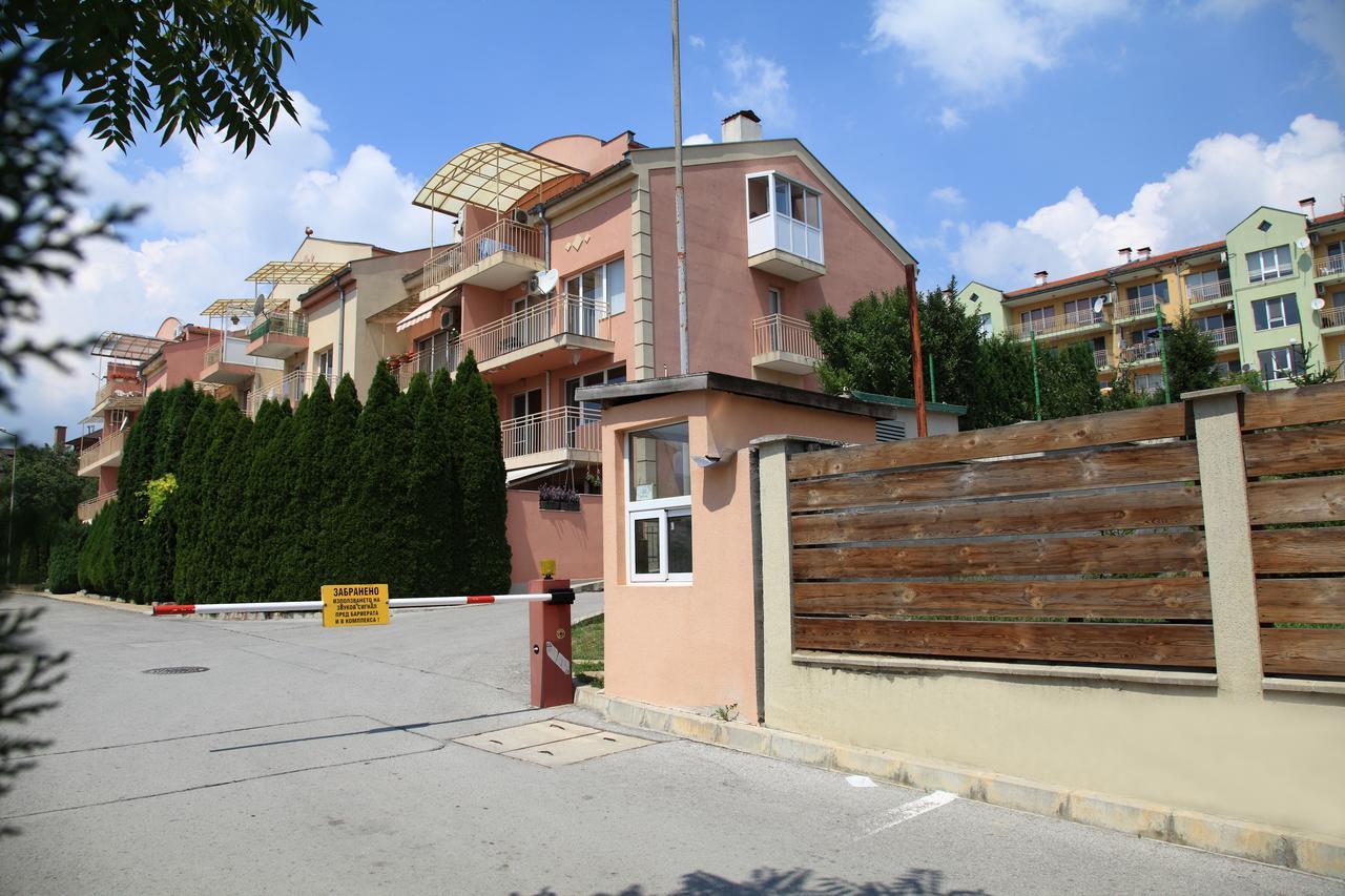 South Coast Apartments Shumen Luaran gambar