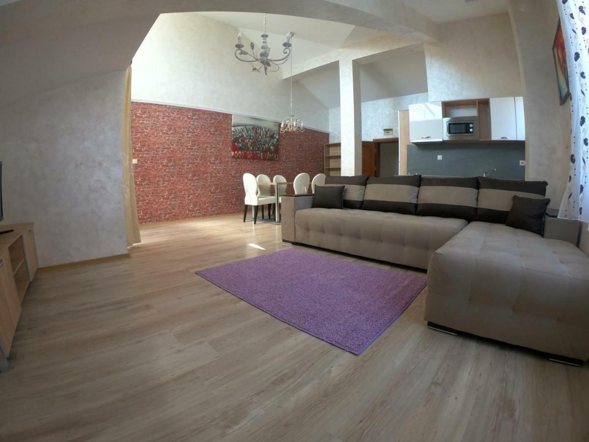 South Coast Apartments Shumen Luaran gambar
