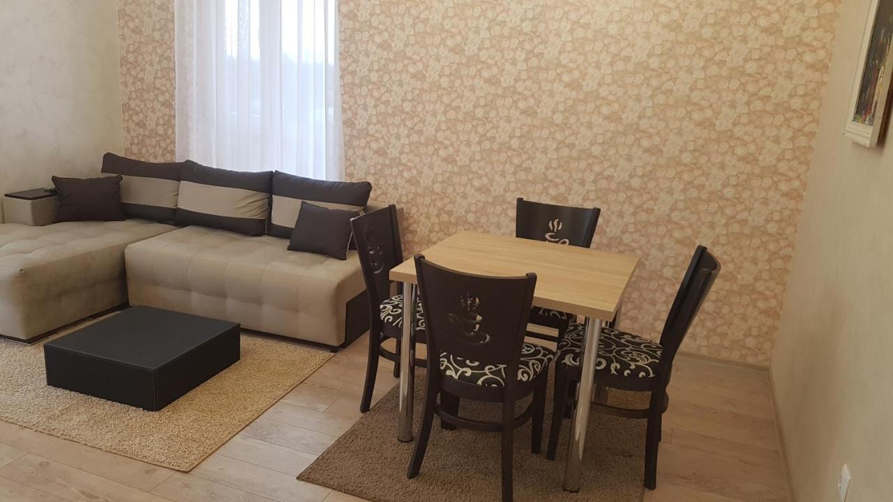 South Coast Apartments Shumen Luaran gambar